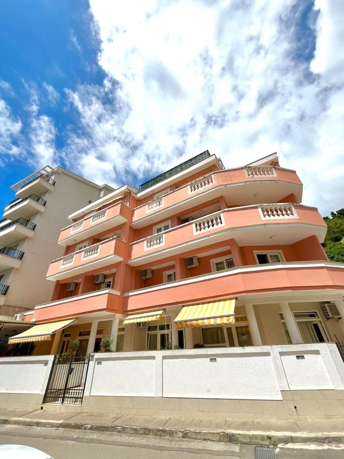 Apartments Sofija Budva Bagian luar foto